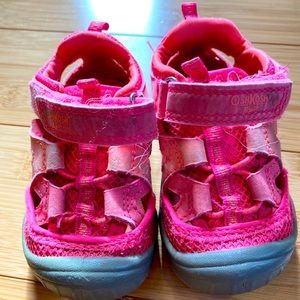 OshKosh B’Gosh Pink Toddler Sneaker Sandal Size 5